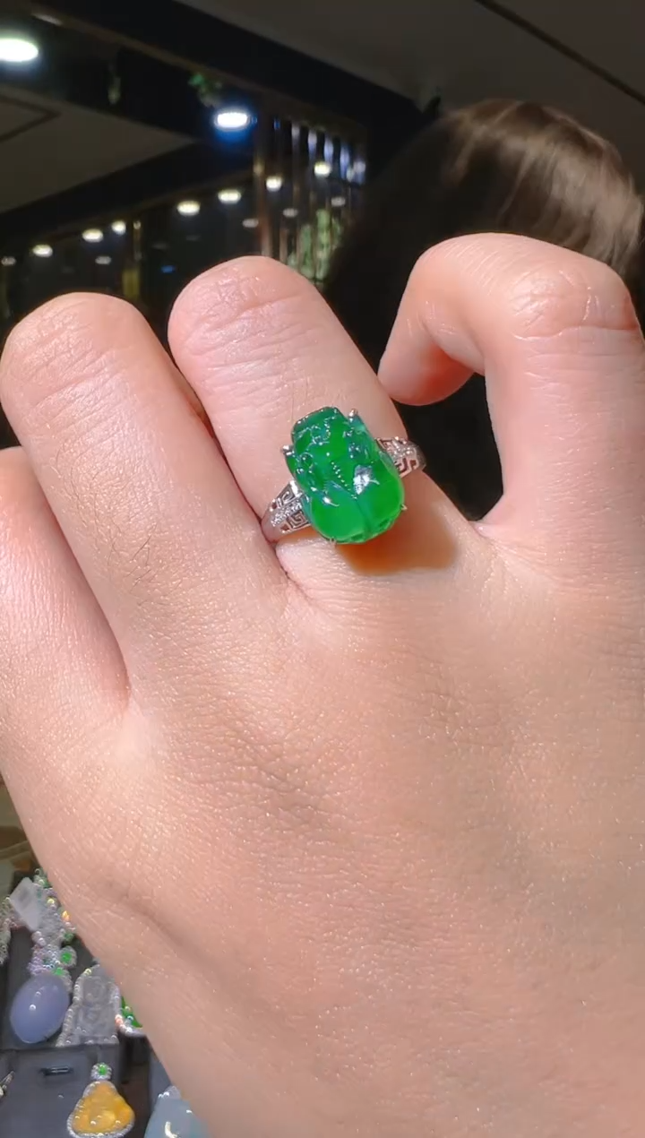 【闪购商品】翡翠戒指18K金镶嵌065  （多样性发货）