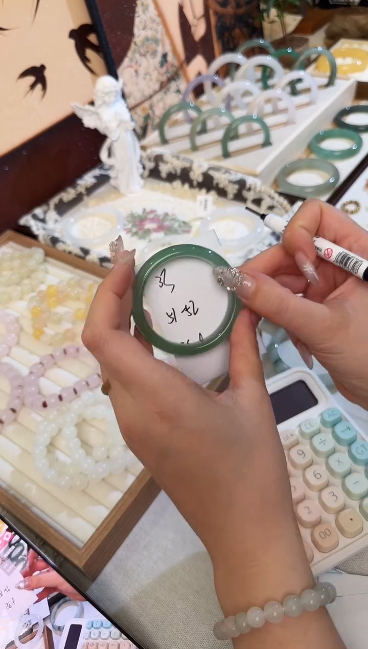 未镶嵌手镯石英质玉33//51-52