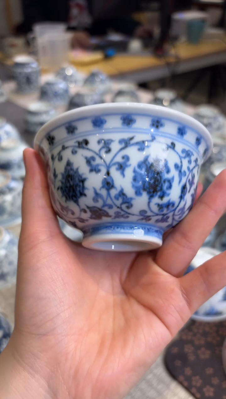 【闪购商品】徐立擎老师青花缠枝莲压手内会花心款 完品