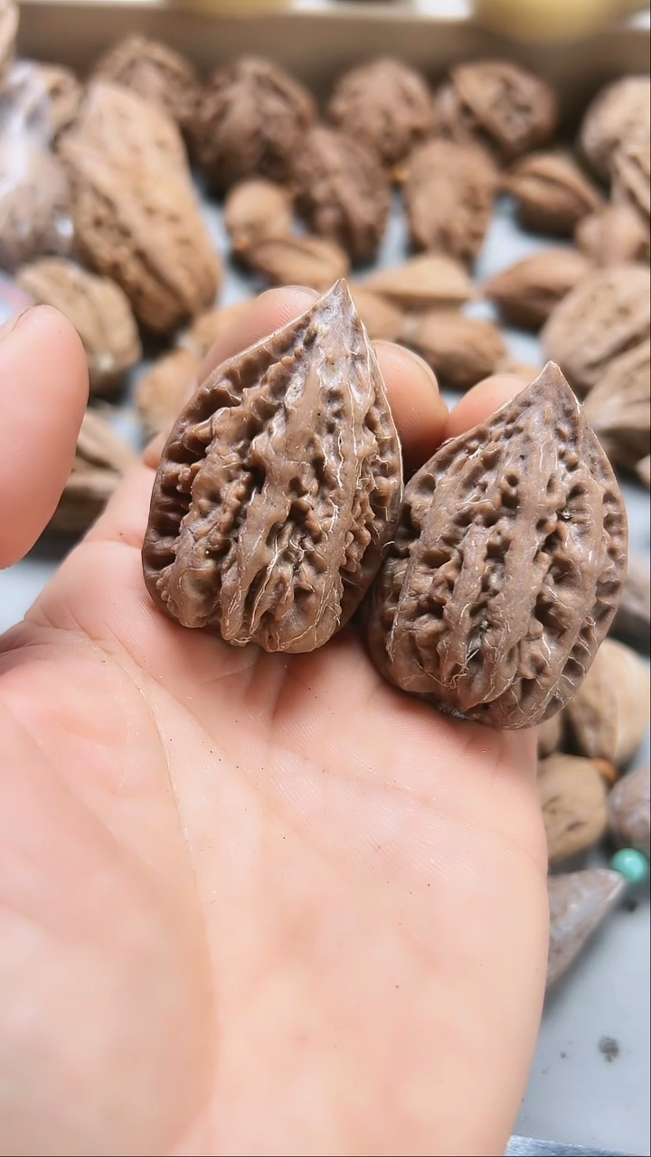 核桃东北野生大秋子1