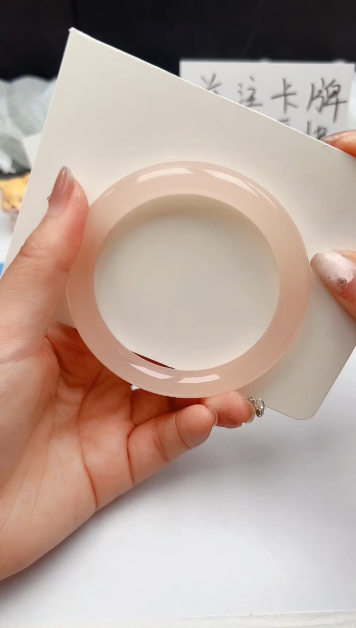 【闪购商品】石英质玉手镯未镶嵌37-OF58