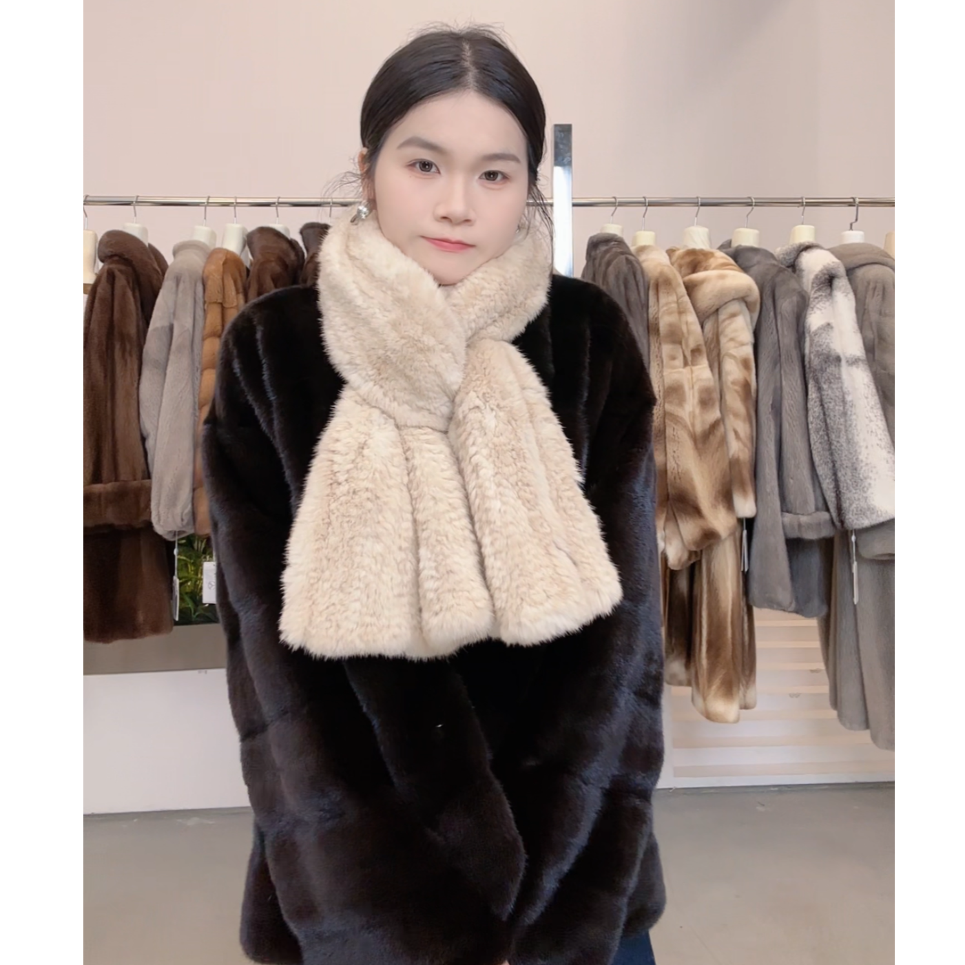 进口水貂编织围巾