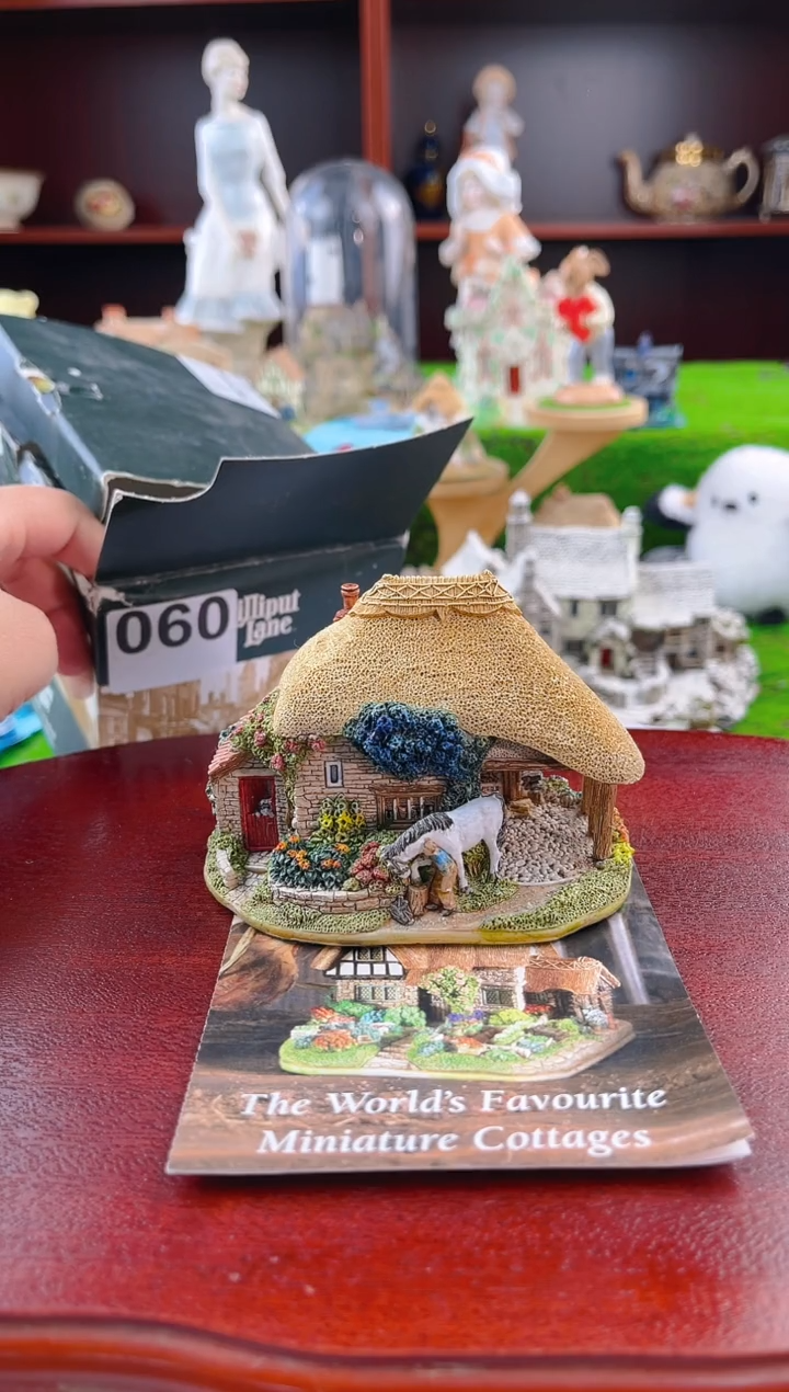 【闪购商品】紫砂茶宠中古小房子