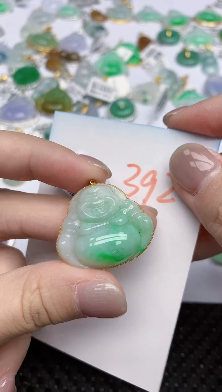 【闪购商品】翡翠颈饰18K金镶嵌天然翡翠A货