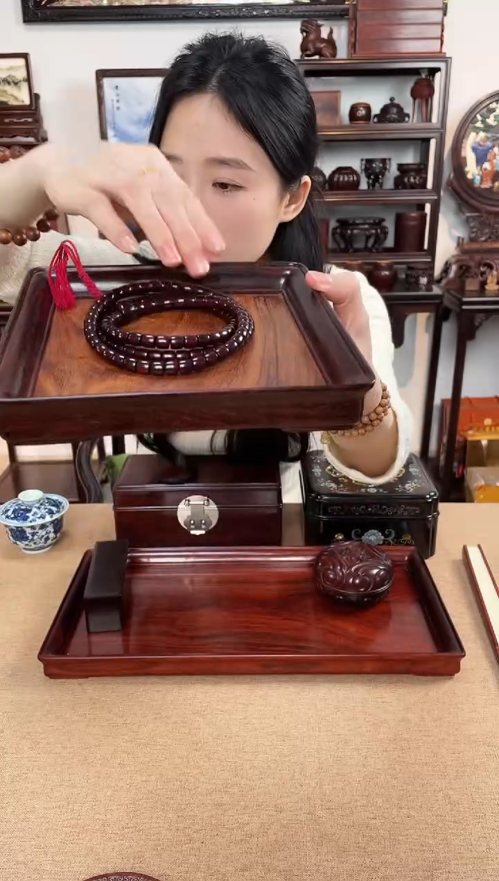 紫檀木类成套家具文盘