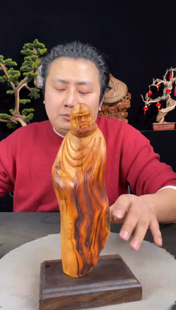 【闪购商品】柏木（崖柏）其他手工摆件,先抢先得!
