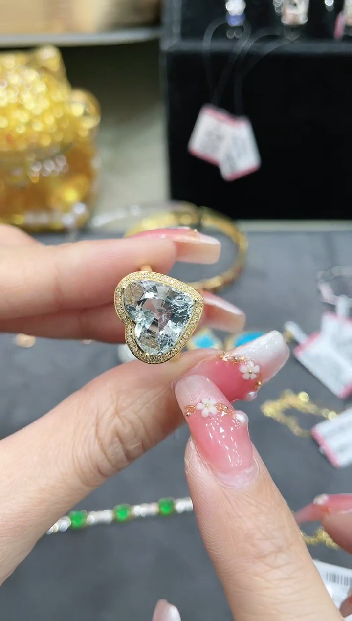 【闪购商品】海蓝宝石戒指18K金镶嵌·