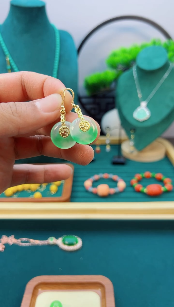 翡翠14K金镶嵌耳饰E113