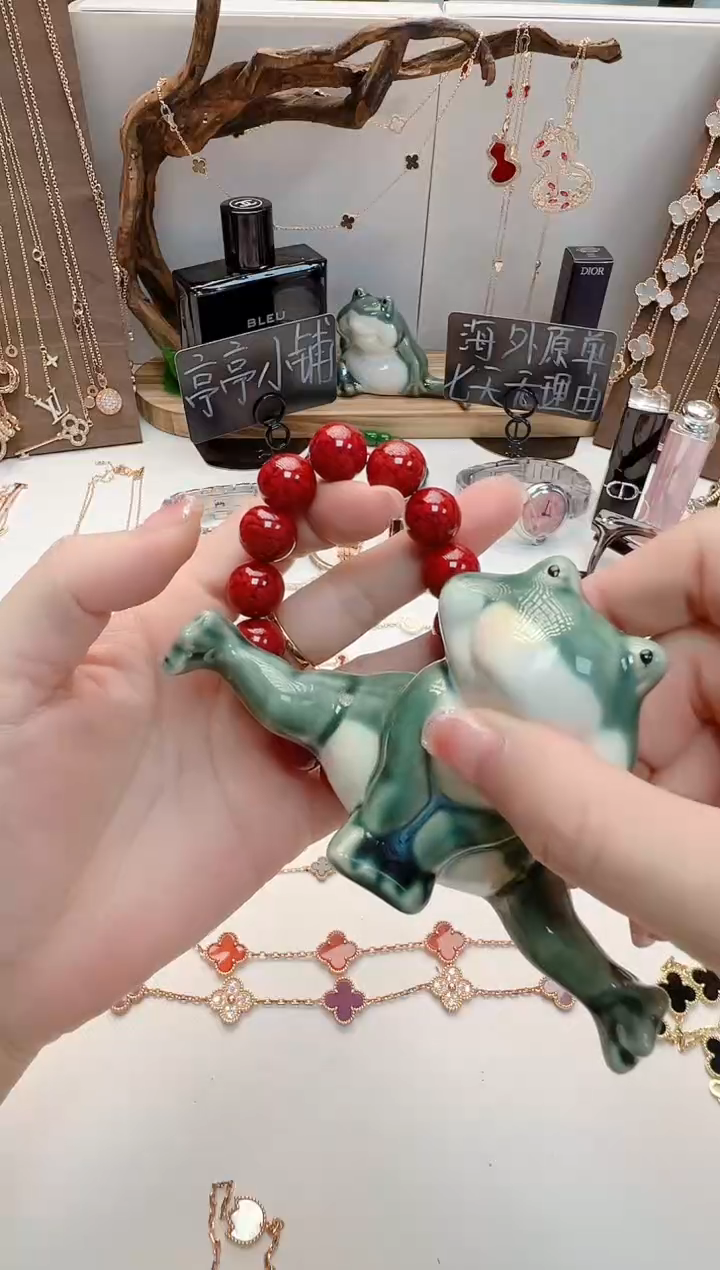 云*华禄甄选阁亭亭总铺