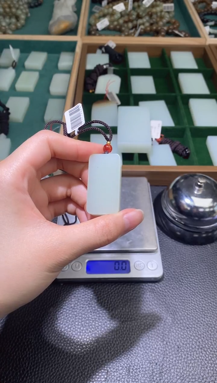 定制和田玉且末料无事牌吊坠