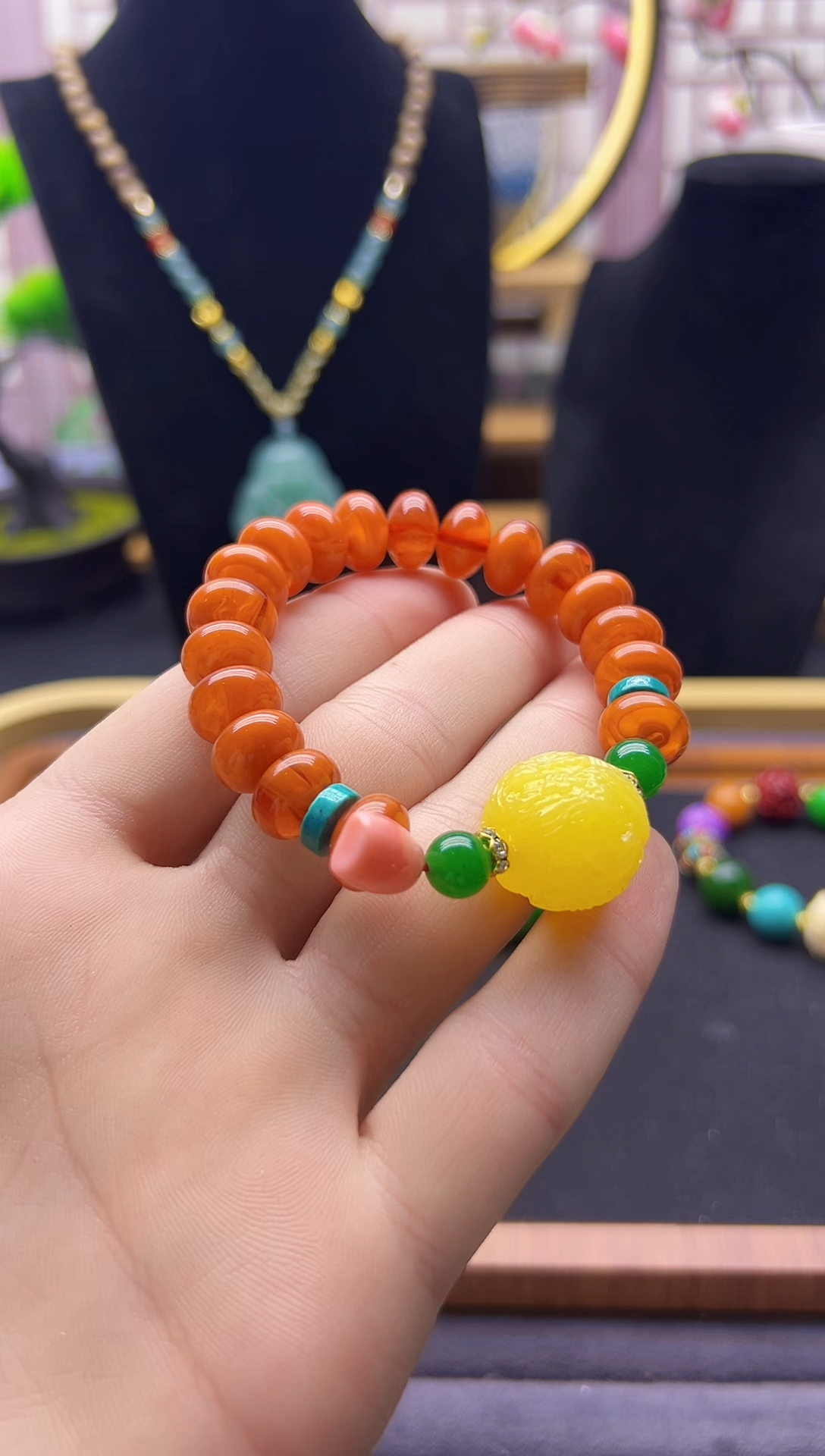 【闪购商品】蜜蜡耳饰14K金镶嵌S191            