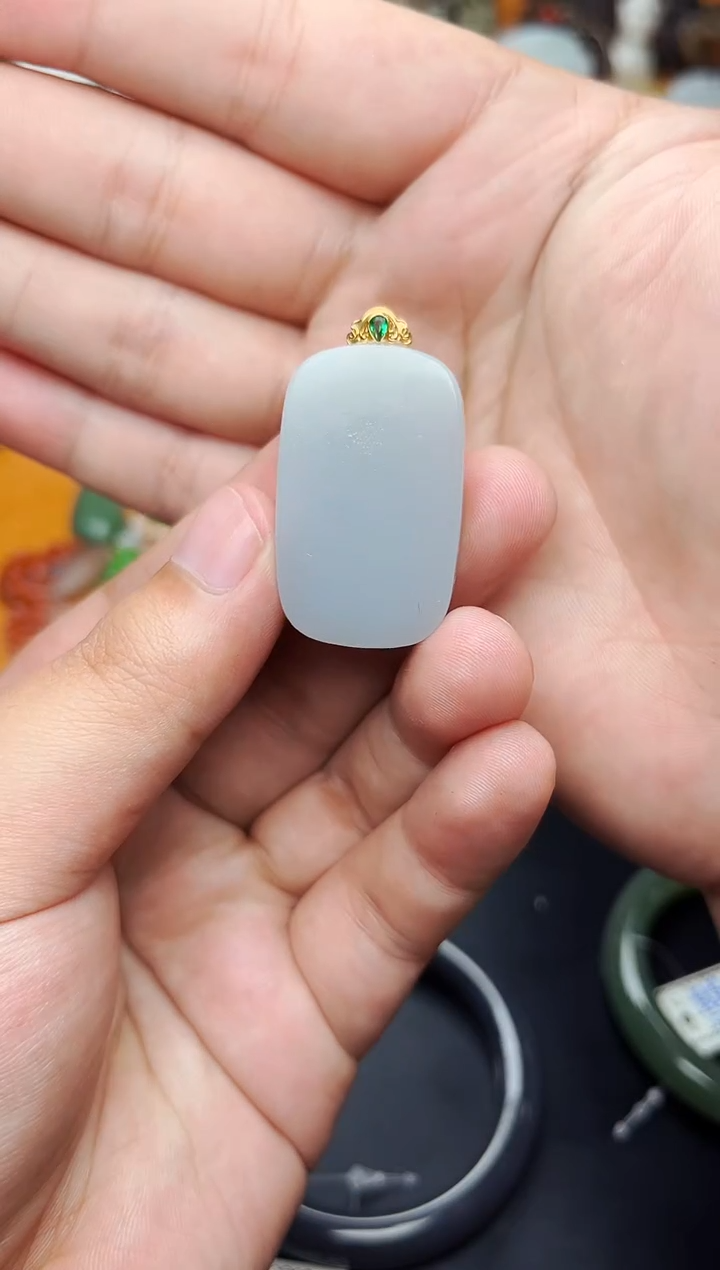 【闪购商品】和田玉颈饰18K金镶嵌无事牌01