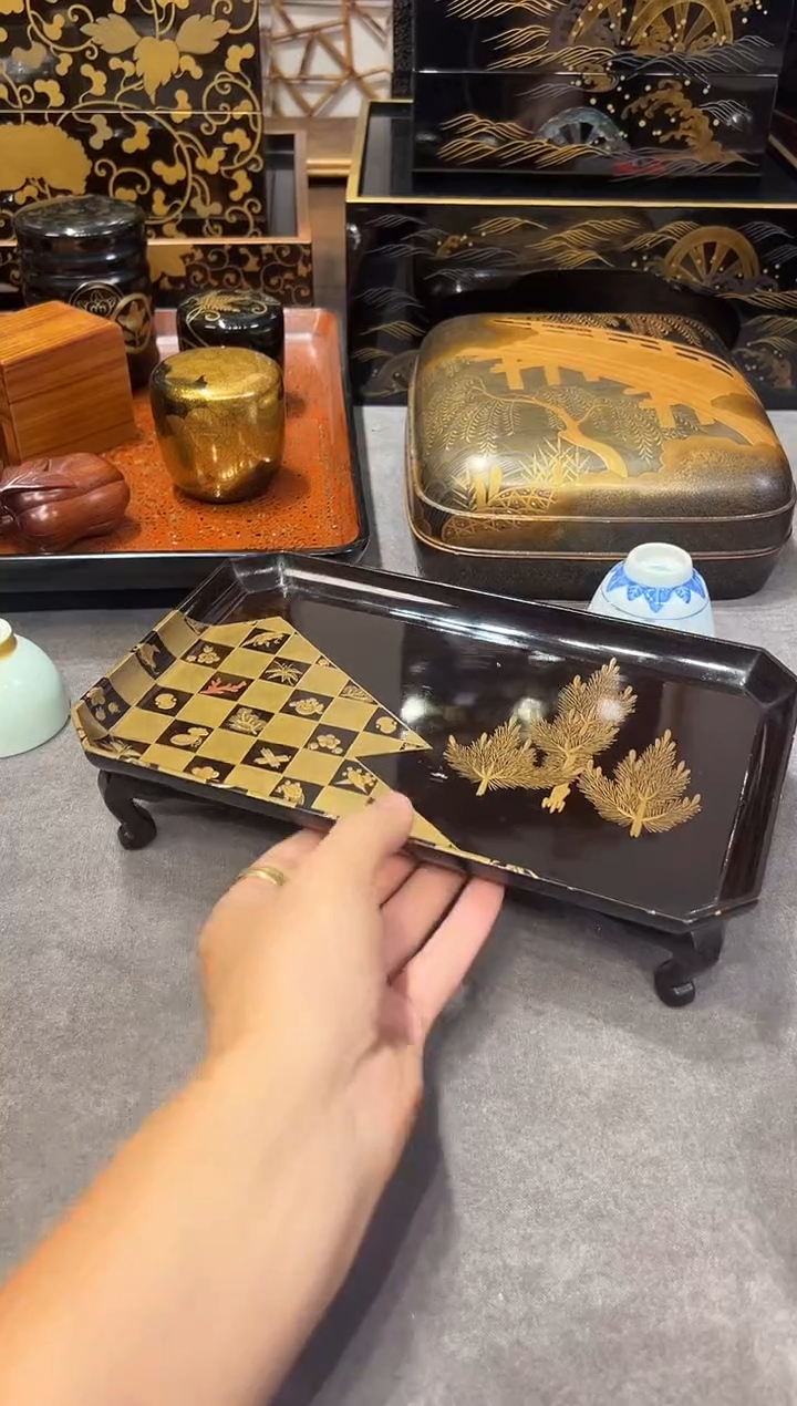 高肉金 小花几（明治时期）