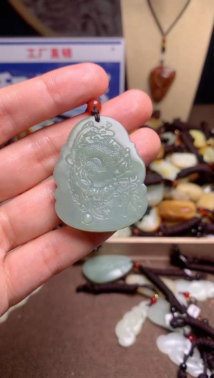 【闪购商品】和田玉颈饰未镶嵌1