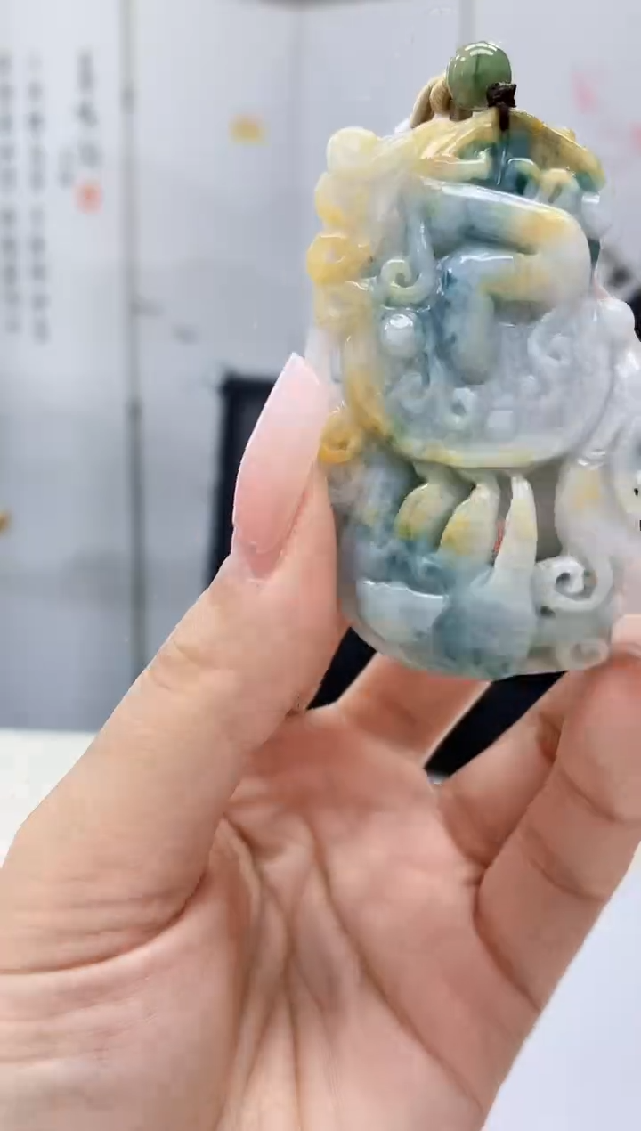 【闪购商品】定制翡翠未镶嵌5152lr-毛货挂件106