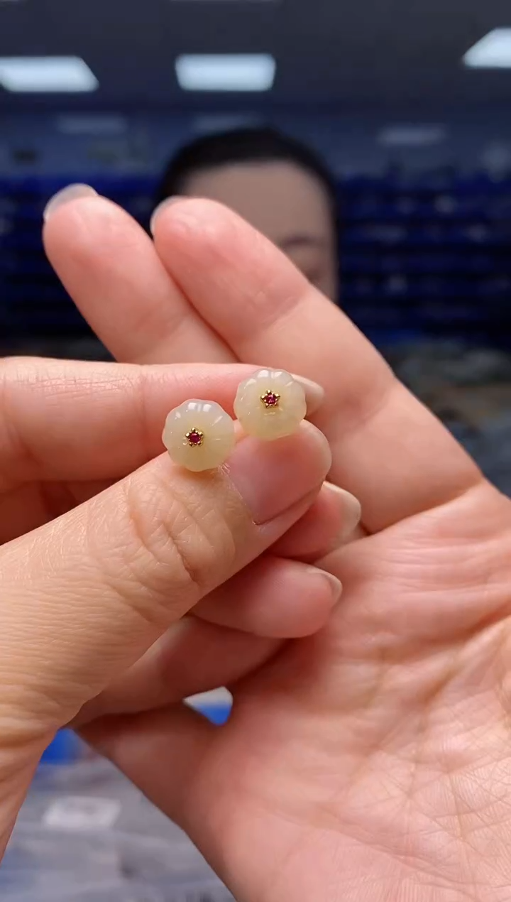 【闪购商品】和田玉耳饰银S925镶嵌  EZ3546