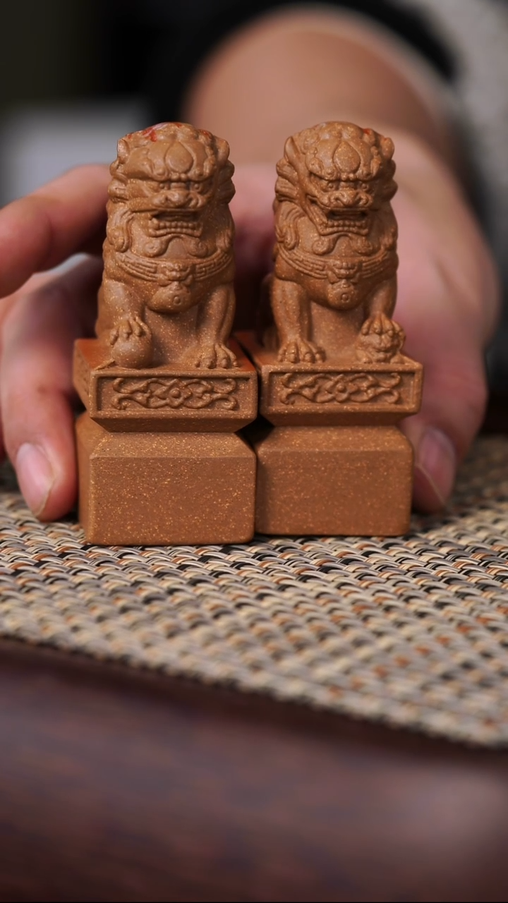 原矿茶宠段泥石狮子一对