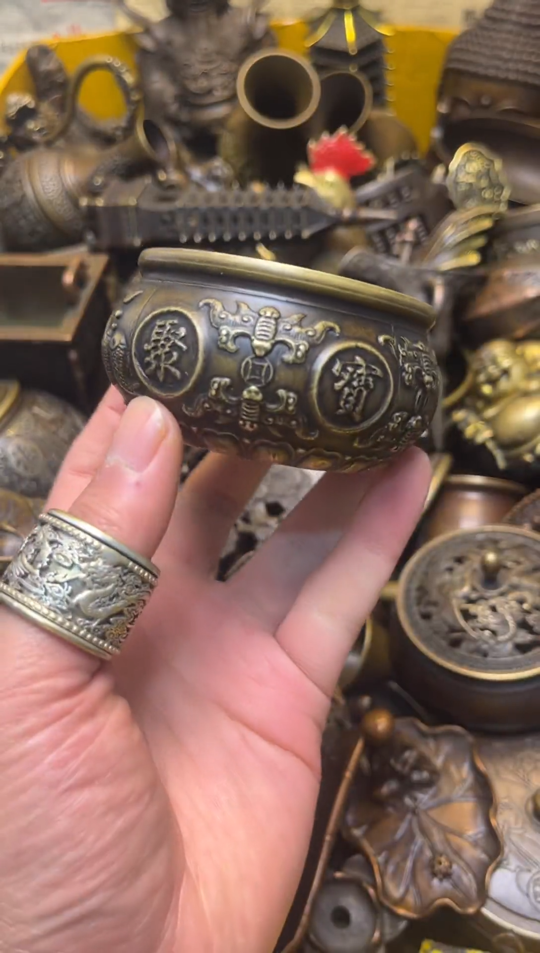 精美铜器，点击下单