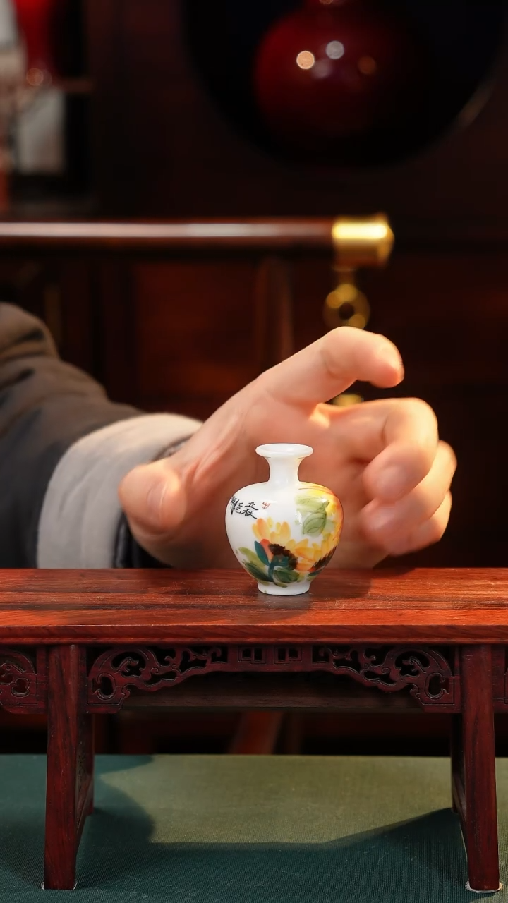 【闪购商品】摆件纯手工手绘原创瓷器