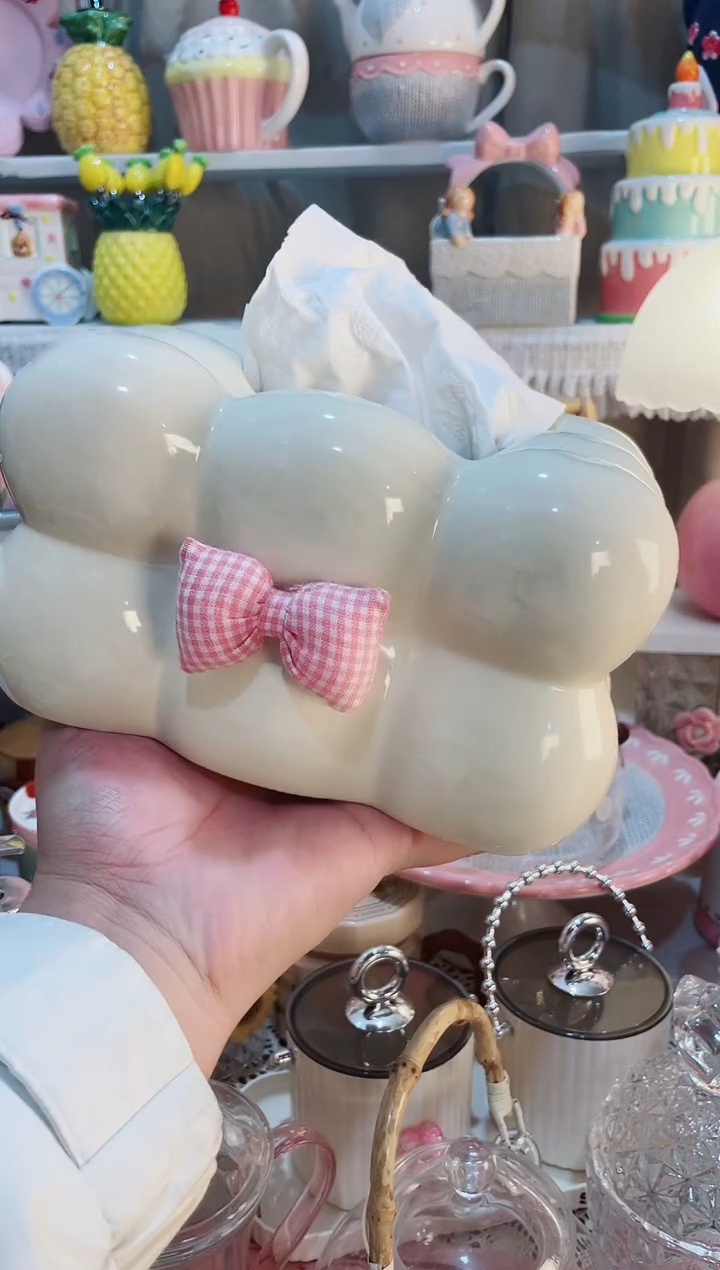 【闪购商品】瓷片米白色纸巾盒  微瑕