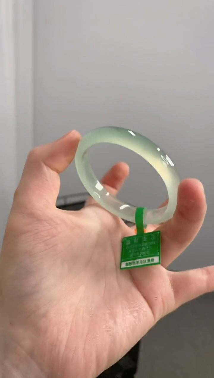 【闪购商品】玛瑙/玉髓手镯未镶嵌52-53圈