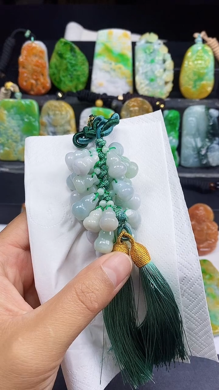 【闪购商品】翡翠未镶嵌颈饰翡翠A货