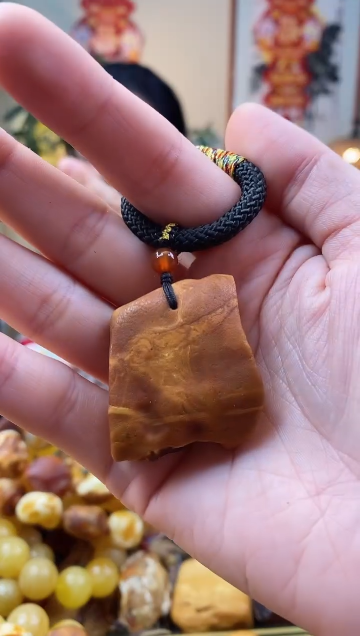 【闪购商品】蜜蜡颈饰未镶嵌吊坠