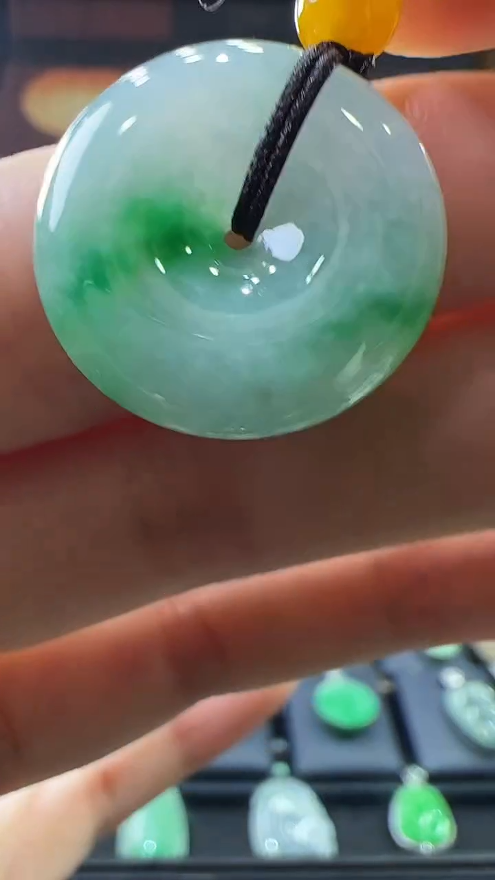 未镶嵌挂件翡翠平安扣