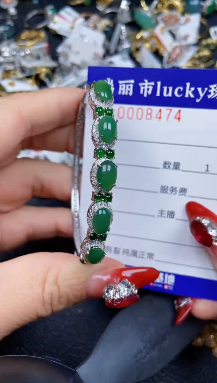 【闪购商品】翡翠颈饰银S925镶嵌8474