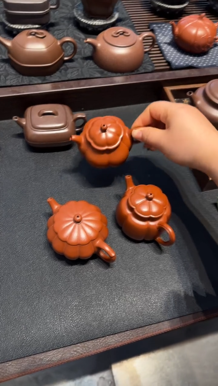 【闪购商品】紫砂茶壶潘玉 朱泥