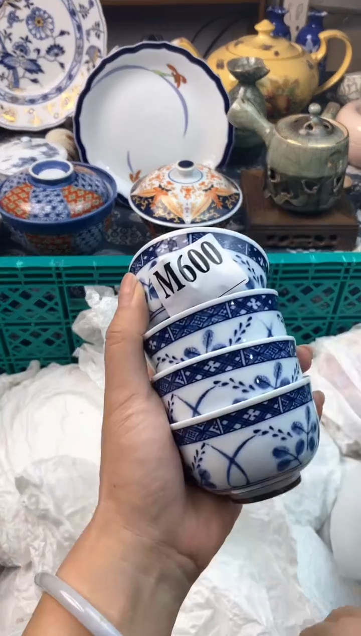 瓷片马**成[○･｀Д´･ ○][○･｀Д´･ ○]