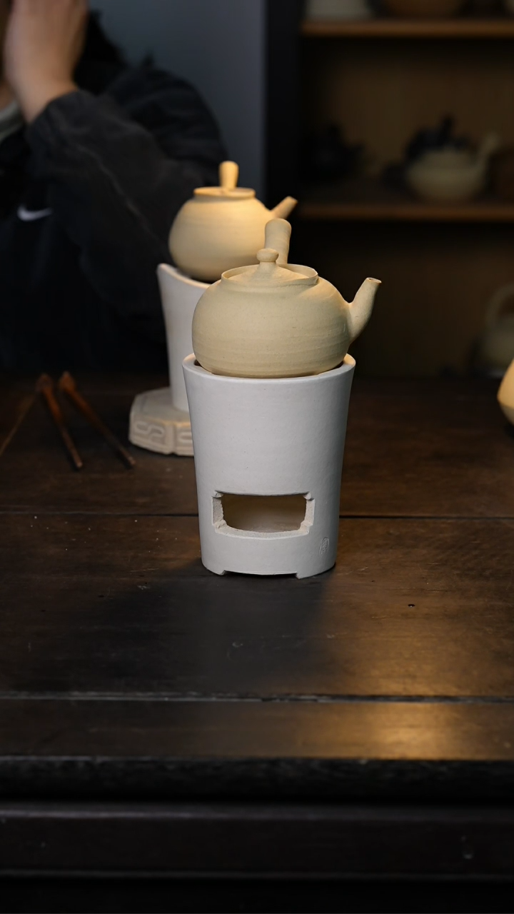 【闪购商品】白泥（一套）砂铫约300cc+炭炉送垫子