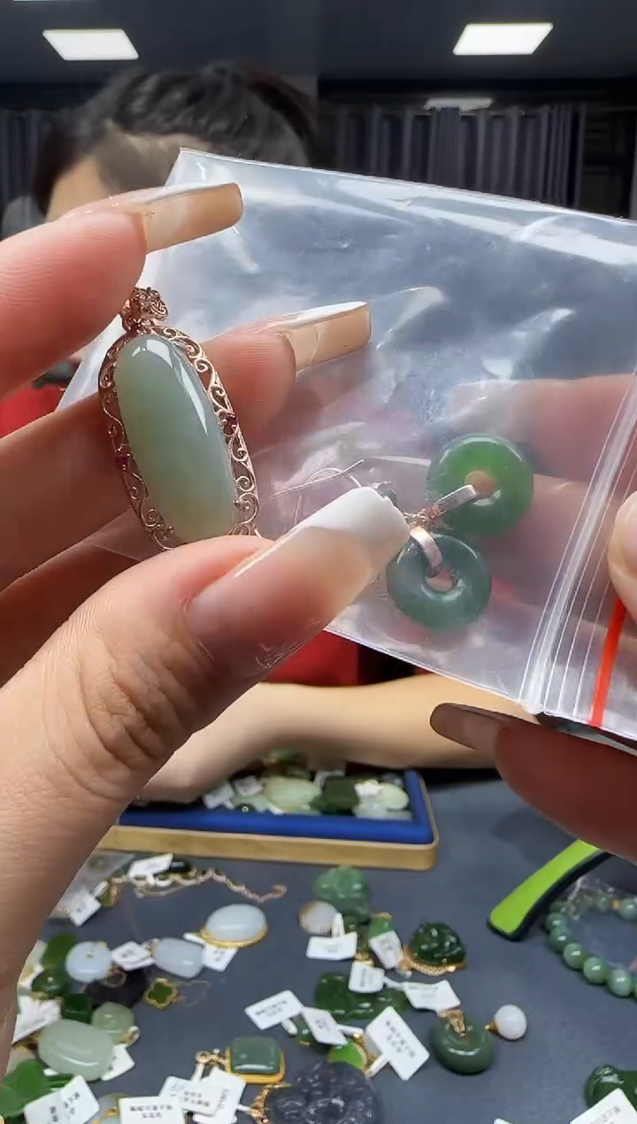 【闪购商品】和田玉耳饰银S925镶嵌1