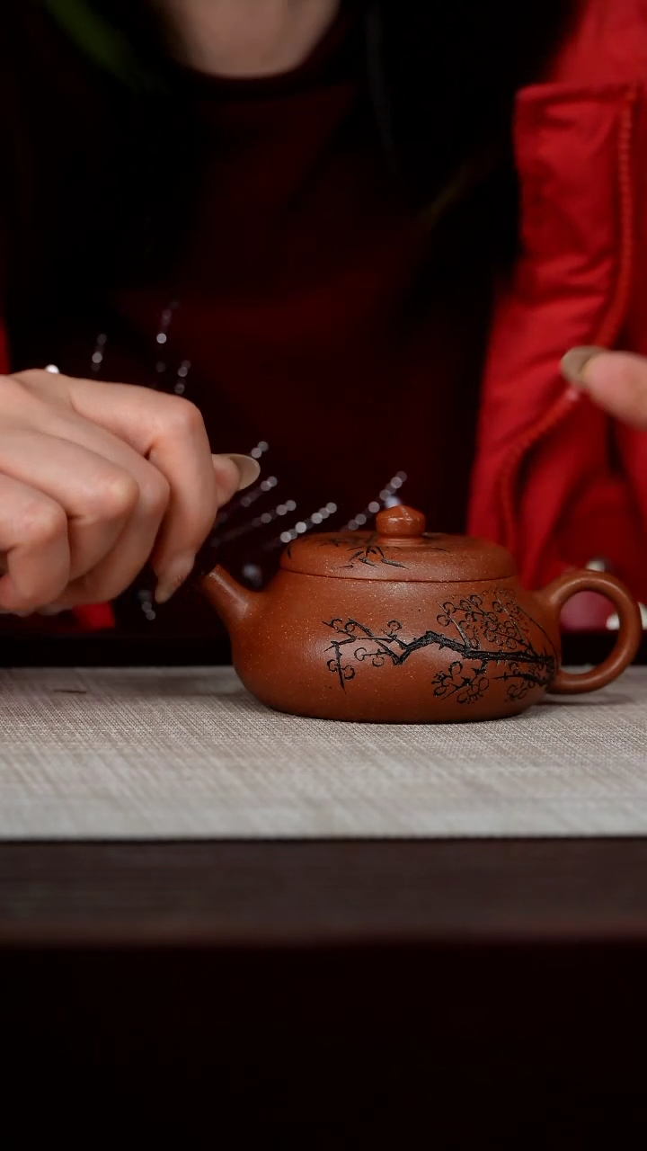 【闪购商品】宜兴原矿紫砂壶茶壶130C