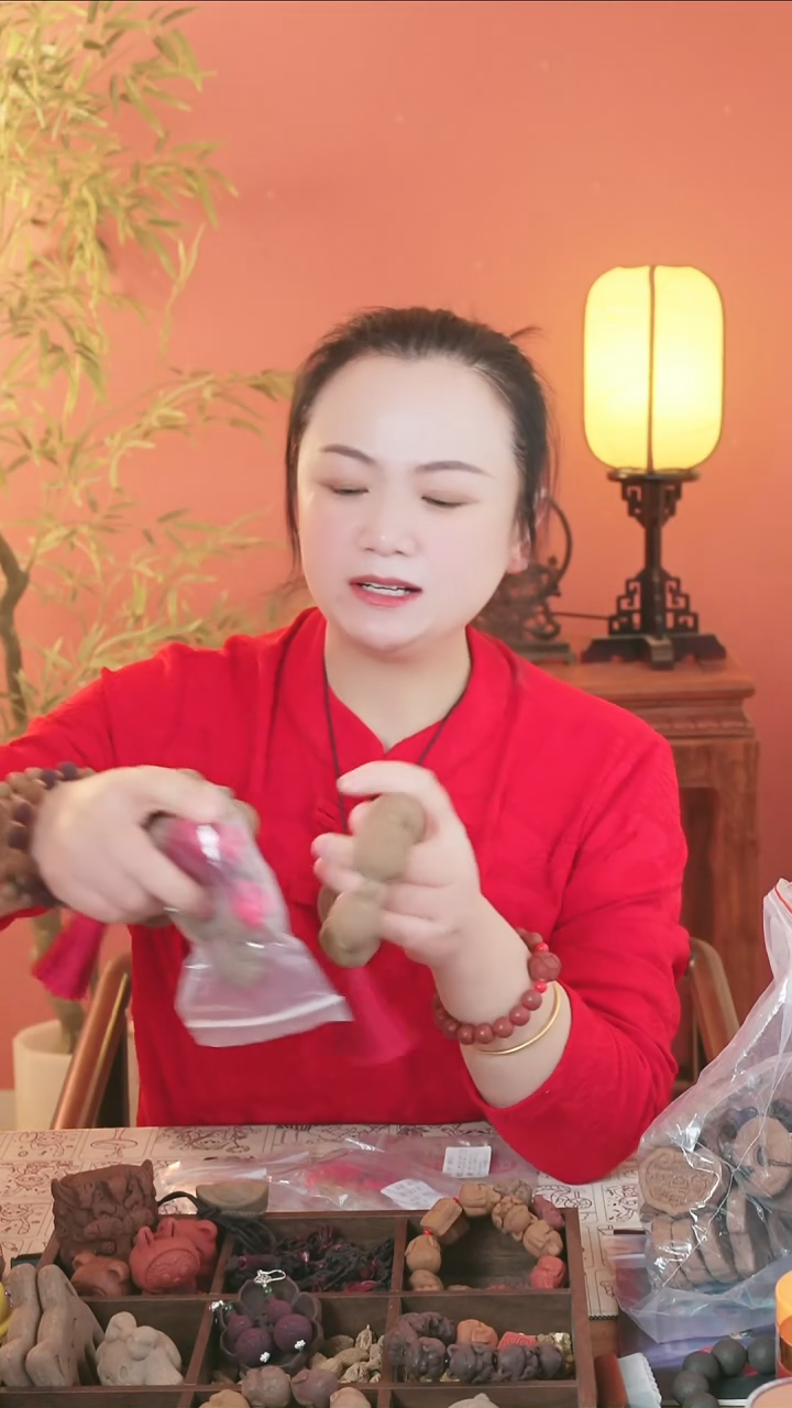  （二妙瑕疵大手捻） 
