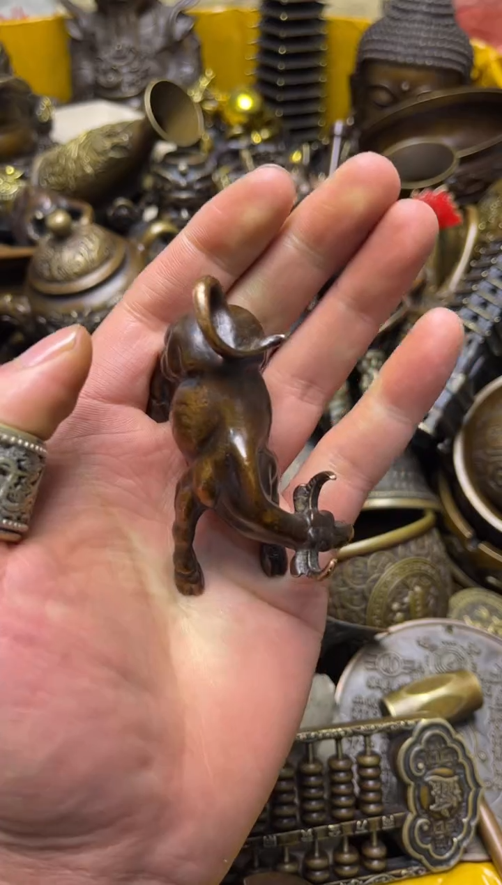 精美铜器，点击下单