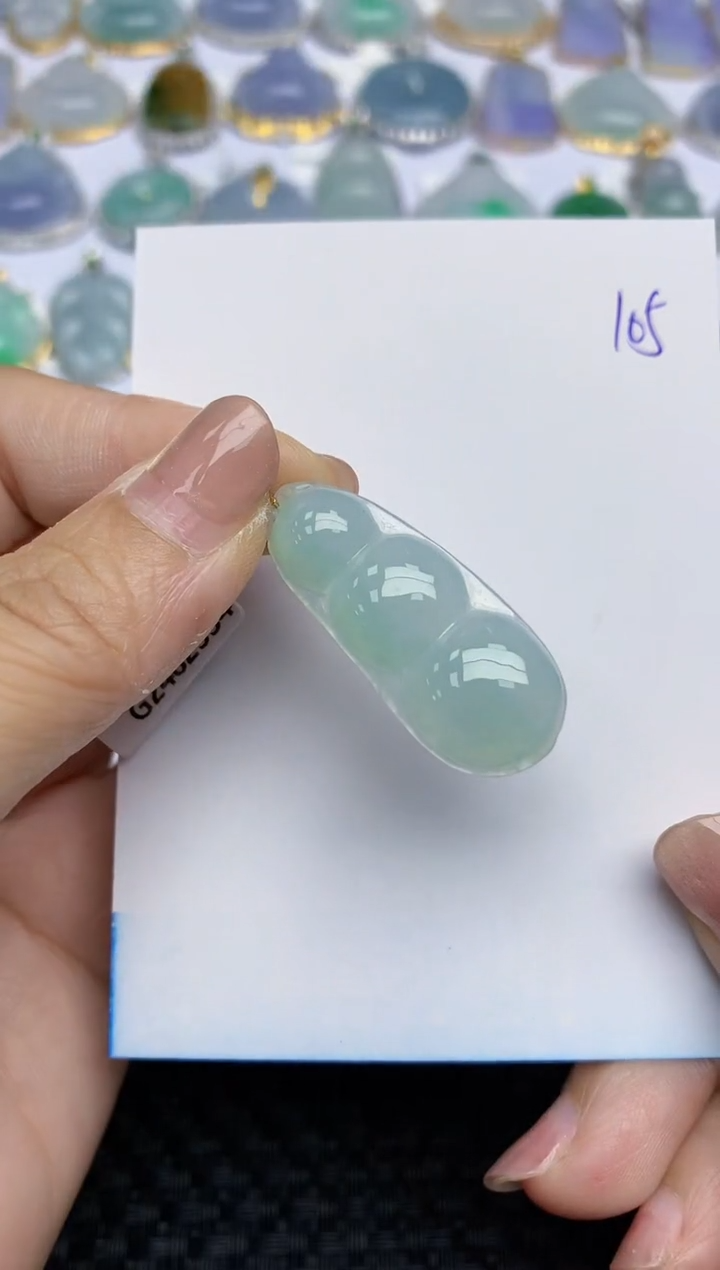 【闪购商品】翡翠颈饰18K金镶嵌天然A货翡翠 105
