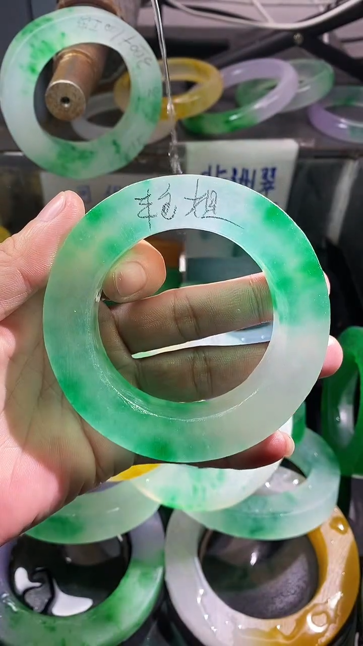 玉艳*非洲老料百搭手镯