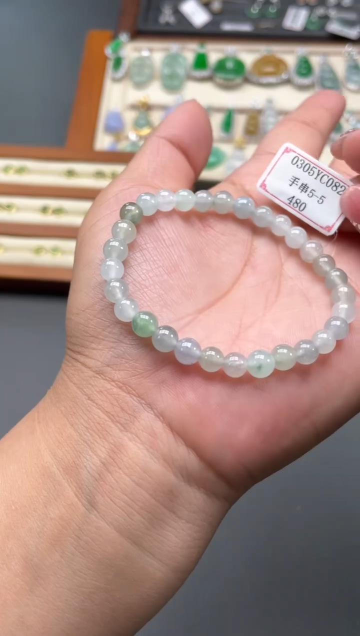 【闪购商品】翡翠手串未镶嵌0305YC082