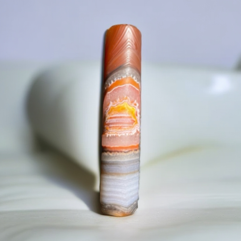 巴西玛瑙风景款管珠。尺寸70/15mm