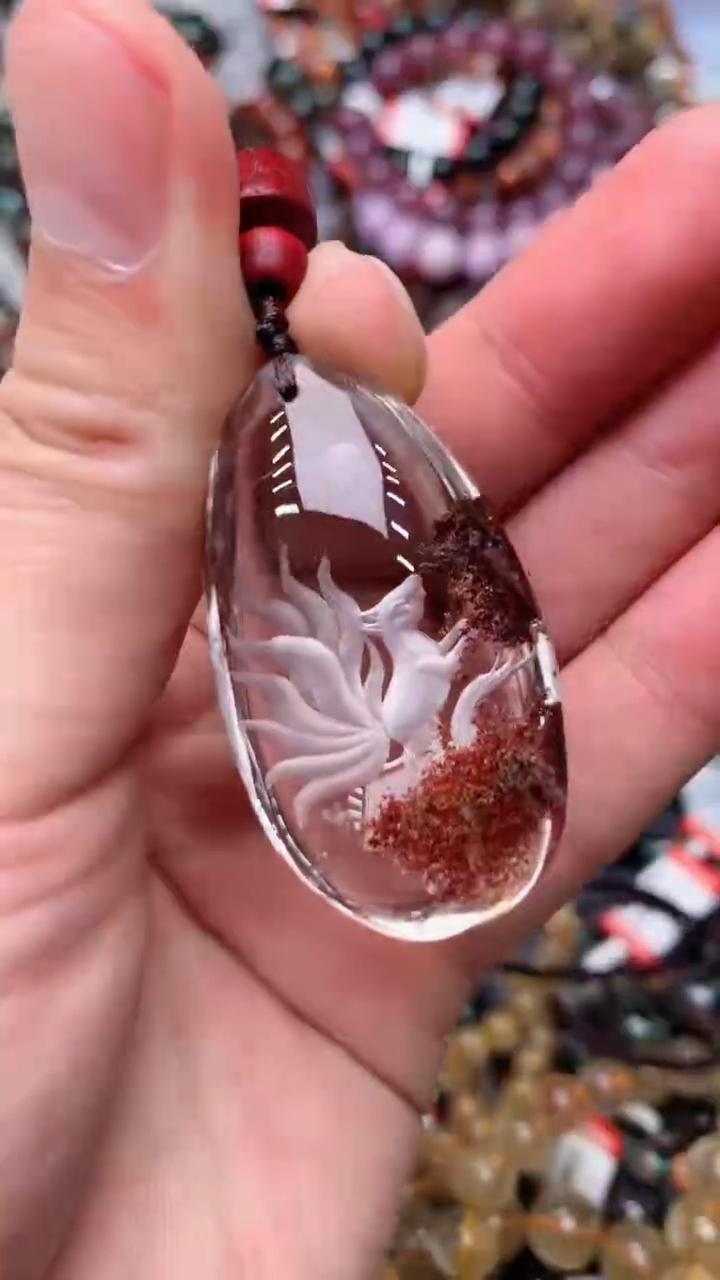 【闪购商品】水晶吊坠(赠链)未镶嵌188