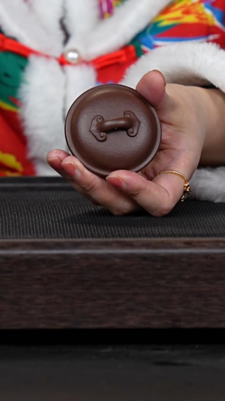 【闪购商品】紫砂茶壶底槽青小仿古如意