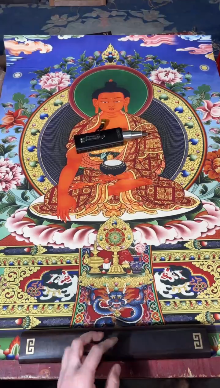 卷轴画龙妹的唐卡tk16