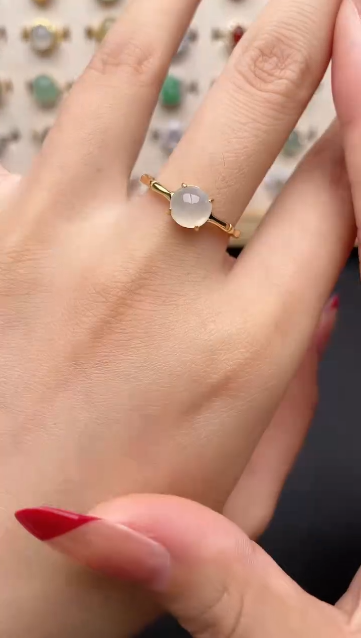 【闪购商品】翡翠戒指银S925镶嵌一物一证一礼盒