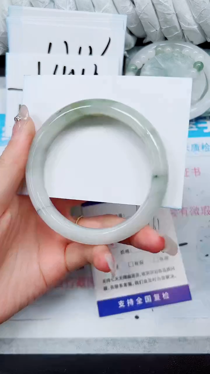 【闪购商品】石英质玉手镯未镶嵌A133-59`60`61`