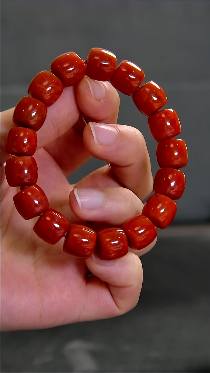【闪购商品】南红玛瑙手串未镶嵌018DY00214产品一个
