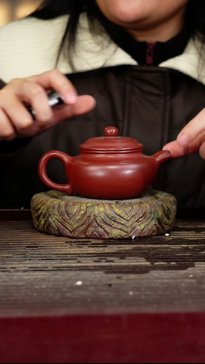 宜兴原矿紫砂壶茶壶宜兴原矿紫砂壶茶壶200C