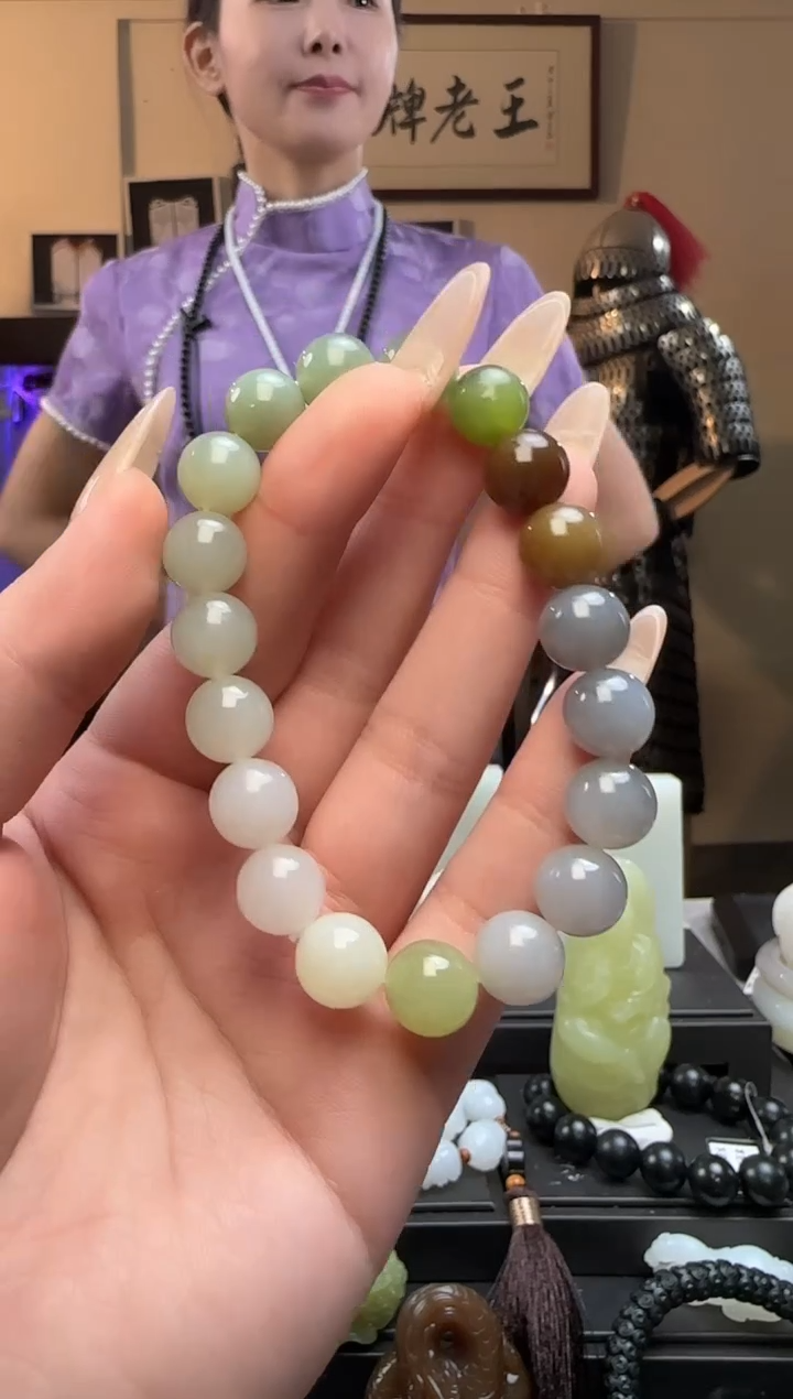 【闪购商品】和田玉多宝圆珠未镶嵌手串（多样性发货）