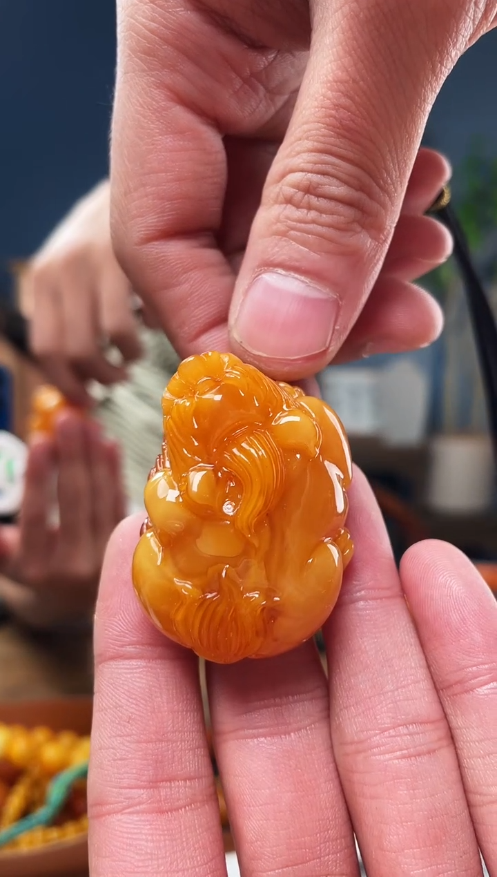 【闪购商品】蜜蜡珠宝奇石未镶嵌多样性发货发其一假一赔四