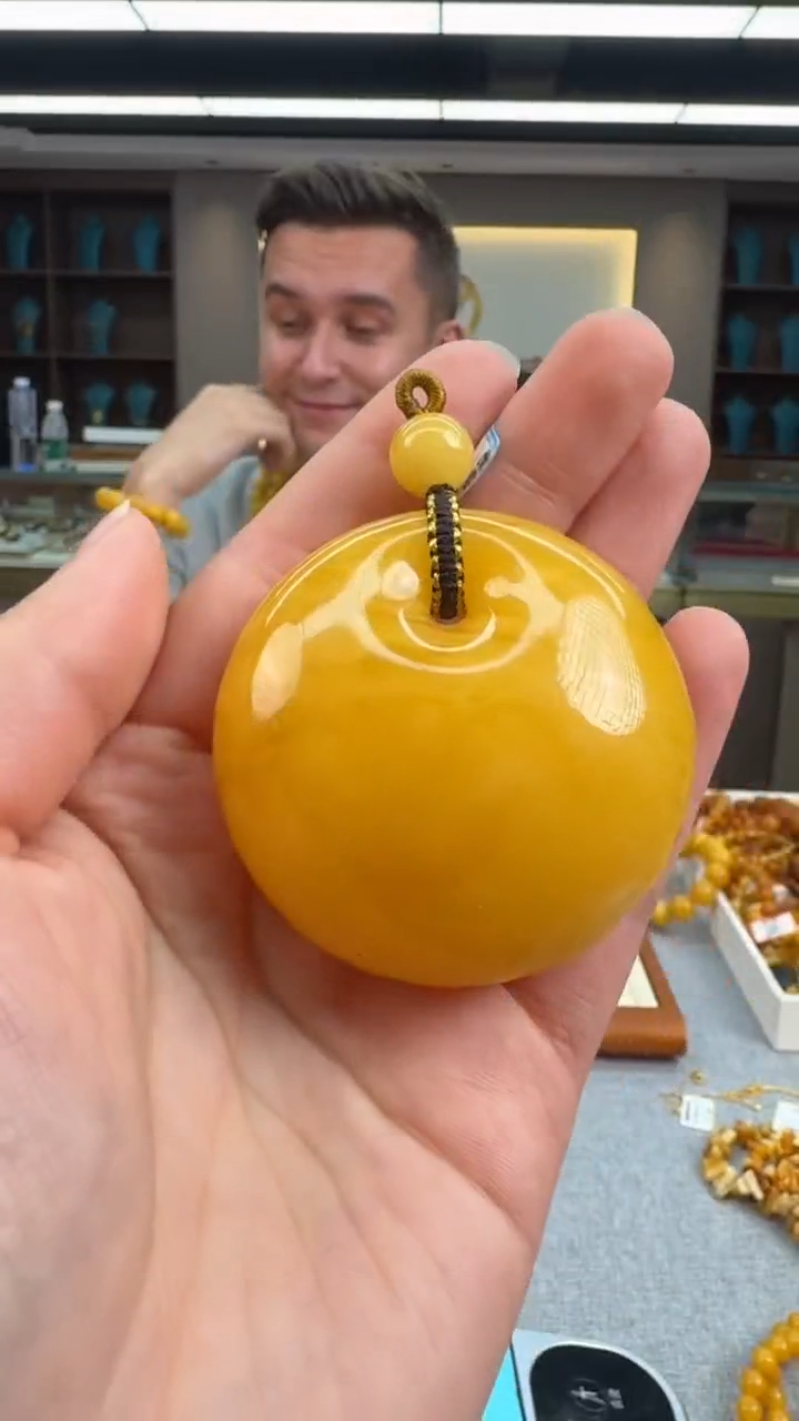 【闪购商品】琥珀颈饰未镶嵌秒拍号267